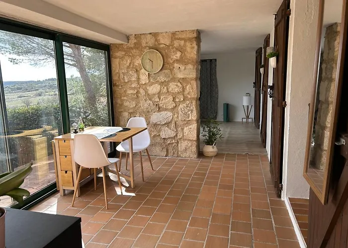 Grand T2 Bis Avec Terrasse Et Vue